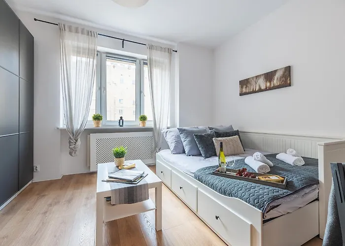 Marszalkowska 83 - Stacja Metra 500m - Dworzec Centrlany 1km - Better * Warsaw